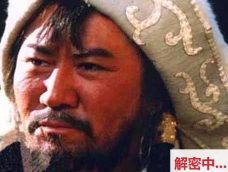丁程鑫在舞台上的身份认同与网络反响
