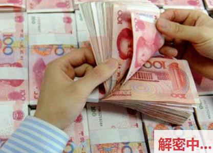 热搜背后的瞬间：苏新皓ELLE拍立得四格的故事与思考